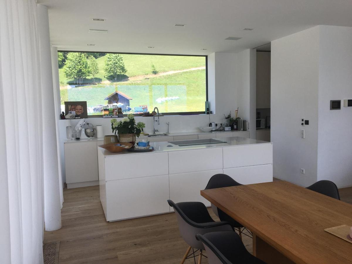 Attersee Luxury Design Villa With Dream Views, Large Pool And Sauna ヌスドルフ・アム・アターゼー エクステリア 写真