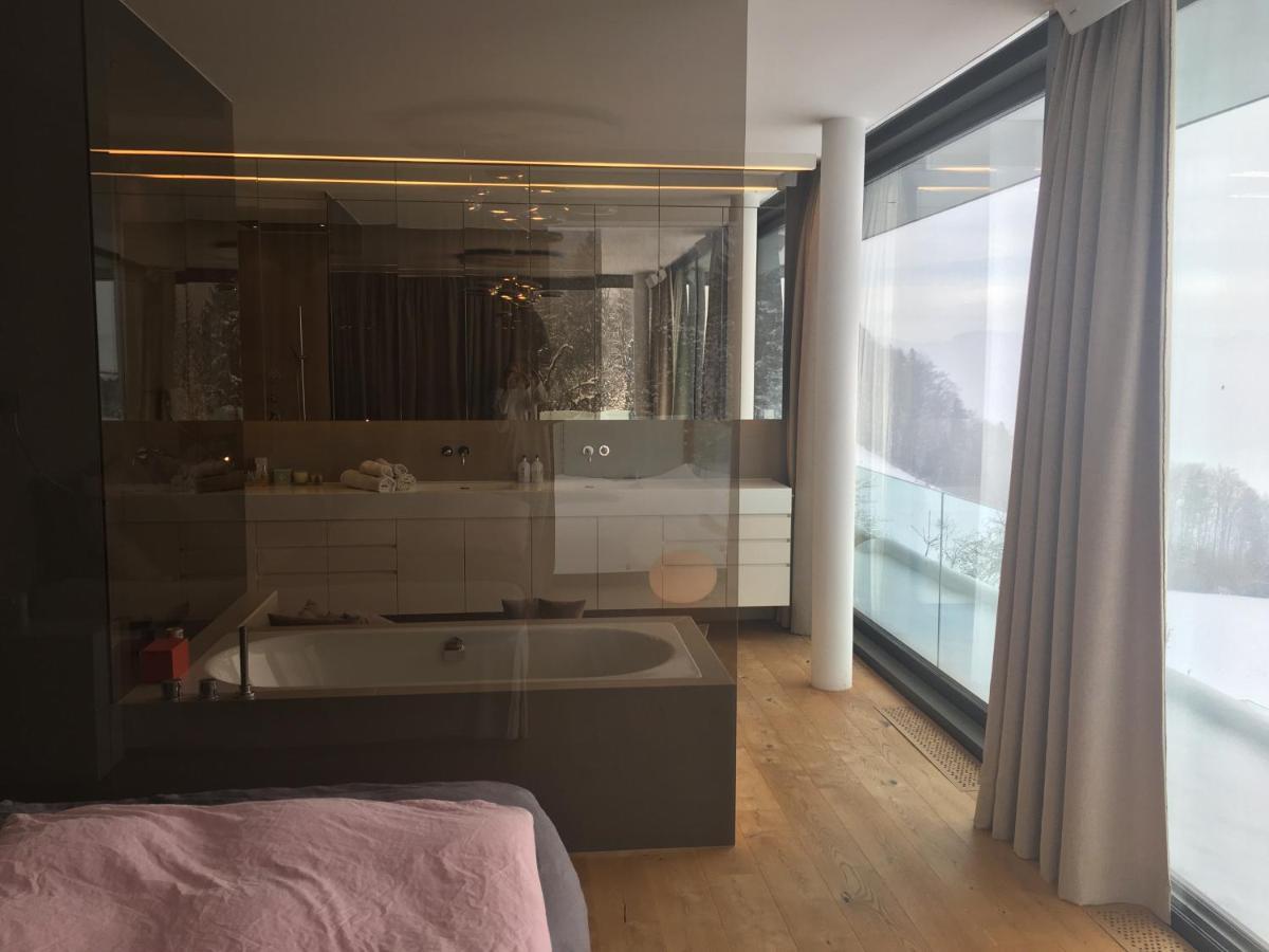 Attersee Luxury Design Villa With Dream Views, Large Pool And Sauna ヌスドルフ・アム・アターゼー エクステリア 写真
